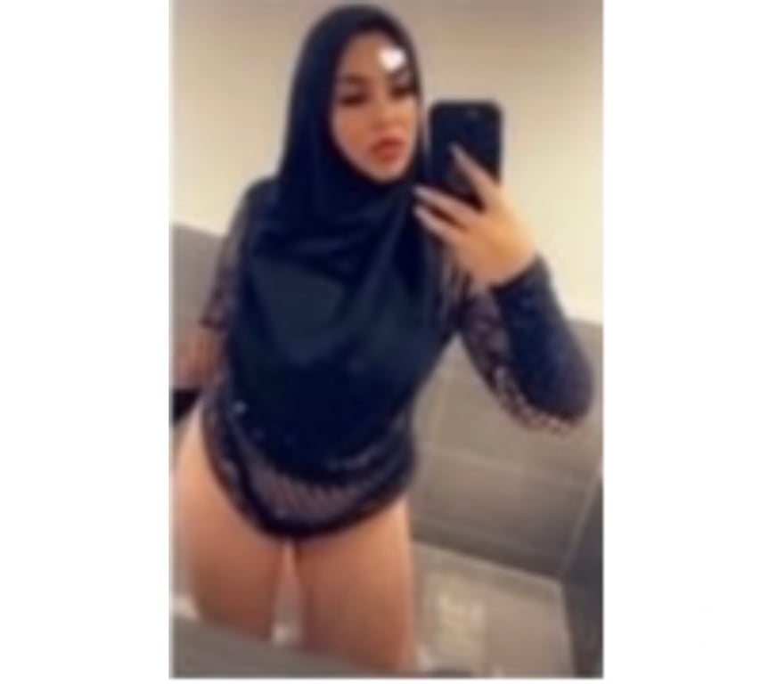 Escorts Glasgow Crosshill - Glasgow - Photos for Miryam party girl 🥂best owo in your town💯