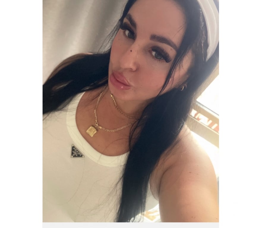Full body massage West London Hillingdon - Photos for Top 5star hot stones sensory massage 8 years experience