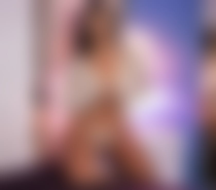 London Bridge Station - Central London — ❤️🔥Hot Party Brunette ❤️🔥