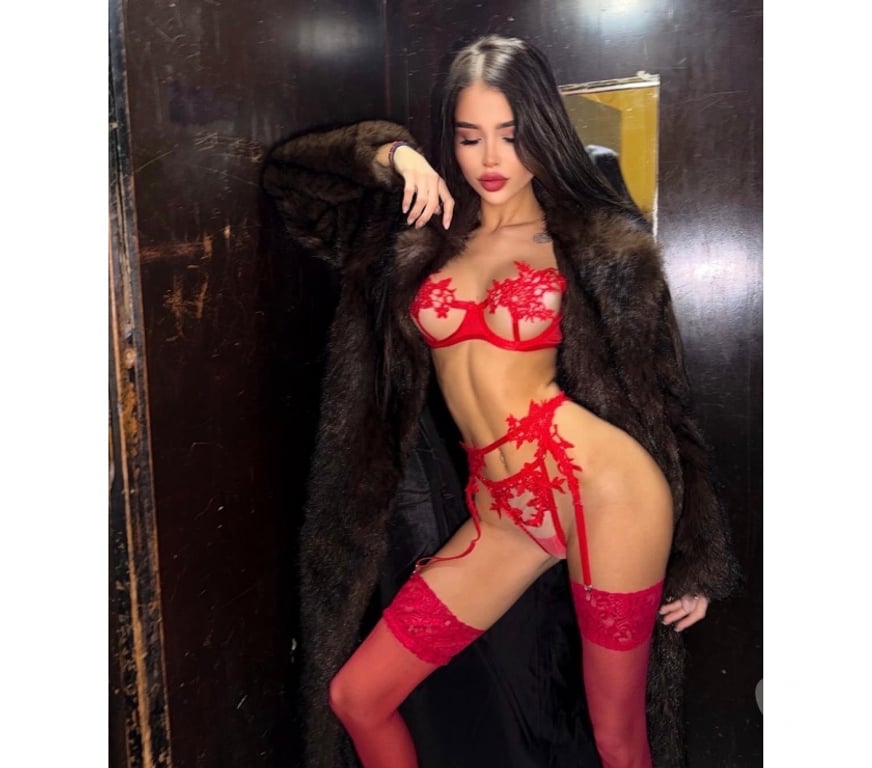 Escorts East London Mile End - East London - Photos for FERNANDA🇧🇷LATINA 🇧🇷PARTY