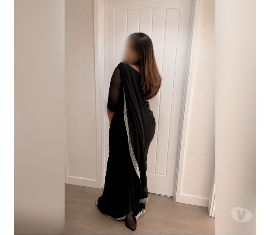 Escorts West Yorkshire Kirklees - Photos for KANMANI BANGALORE TAMIL INDIAN IN HUDDERSFIELD👧 💋