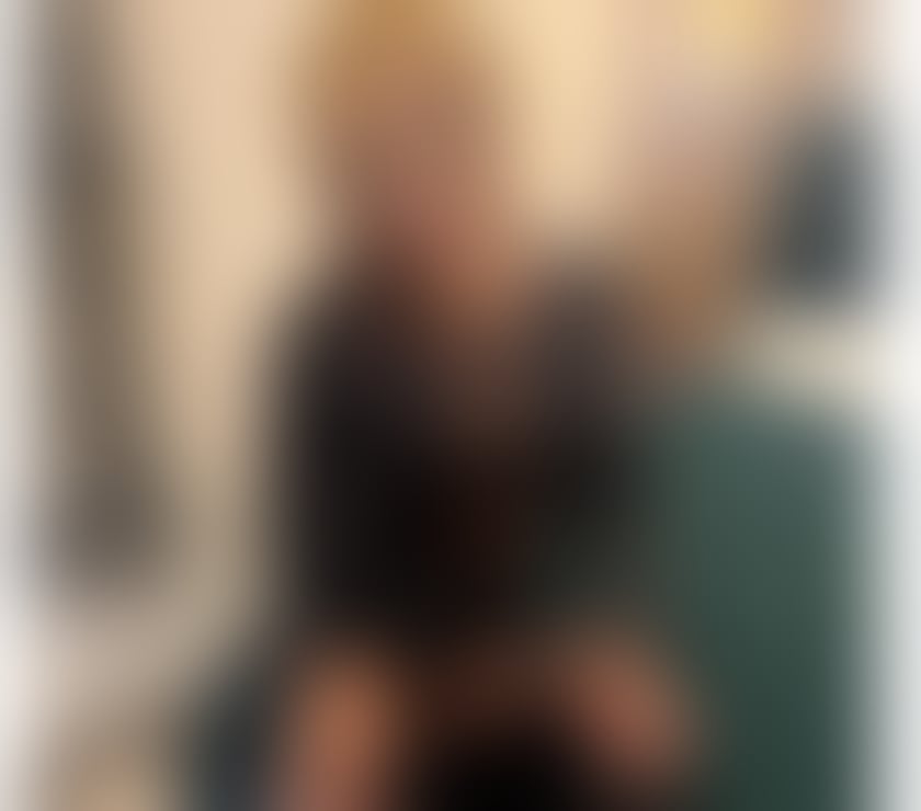 TRANS KELLY SEXY TGIRL NOW IN M23 0BX 🔥 07502 474209
