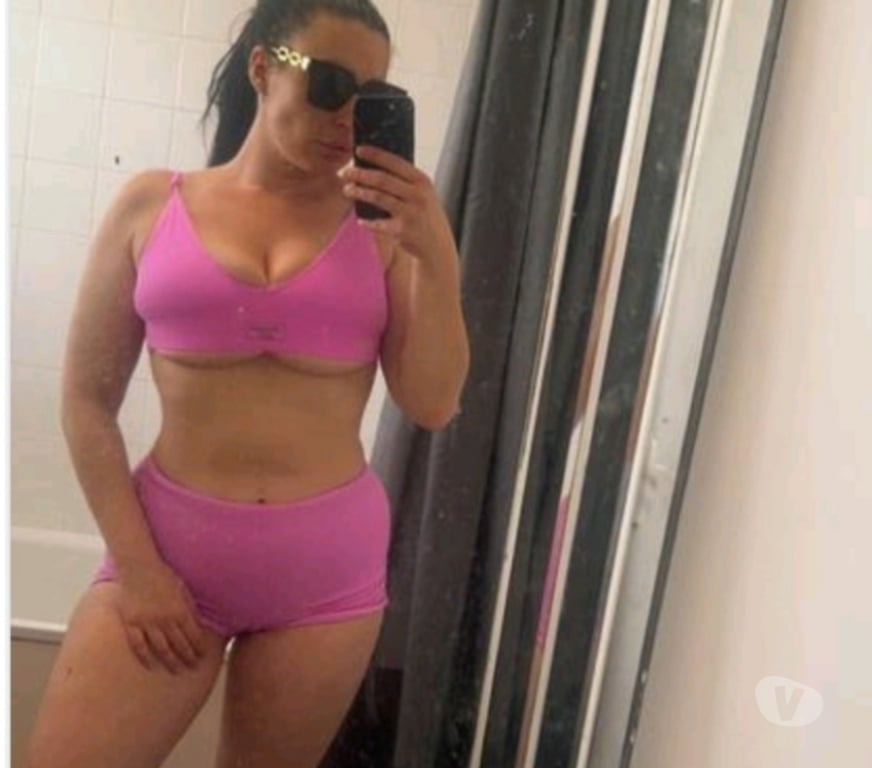 Escorts Hampshire Rushmoor - Photos for 😜 Lori here and horny. I promise you will have fun..