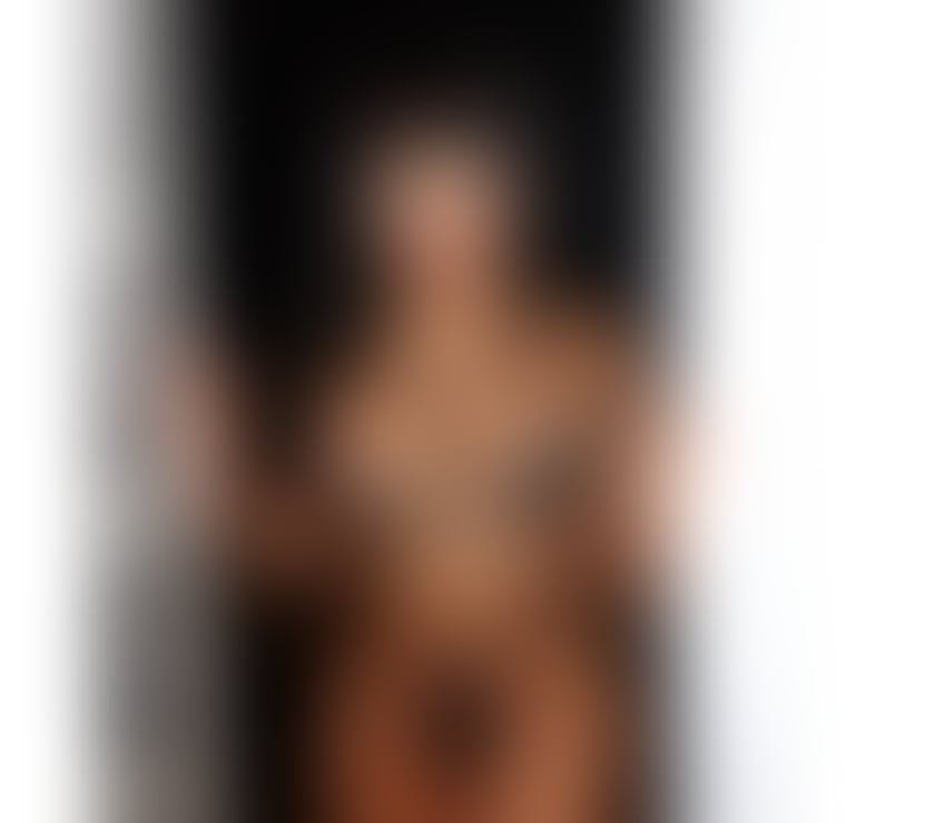 Hellen Ganzaroli Hot Brazilian 🥂🥃💫🎉