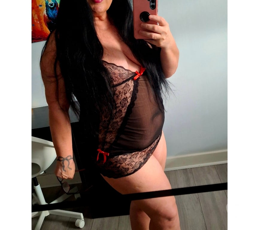 Escorts West London Hounslow - Photos for Charming curvy milf💋 Gfe💯