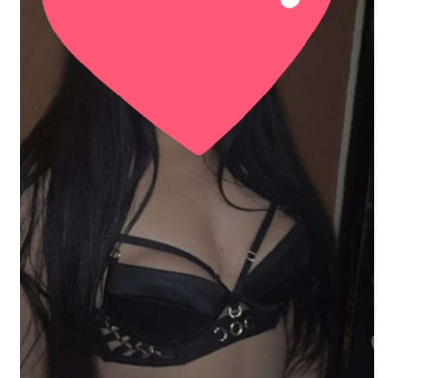 Escorts West Yorkshire Kirklees - Photos for Incall outcall Huddersfield 24 7