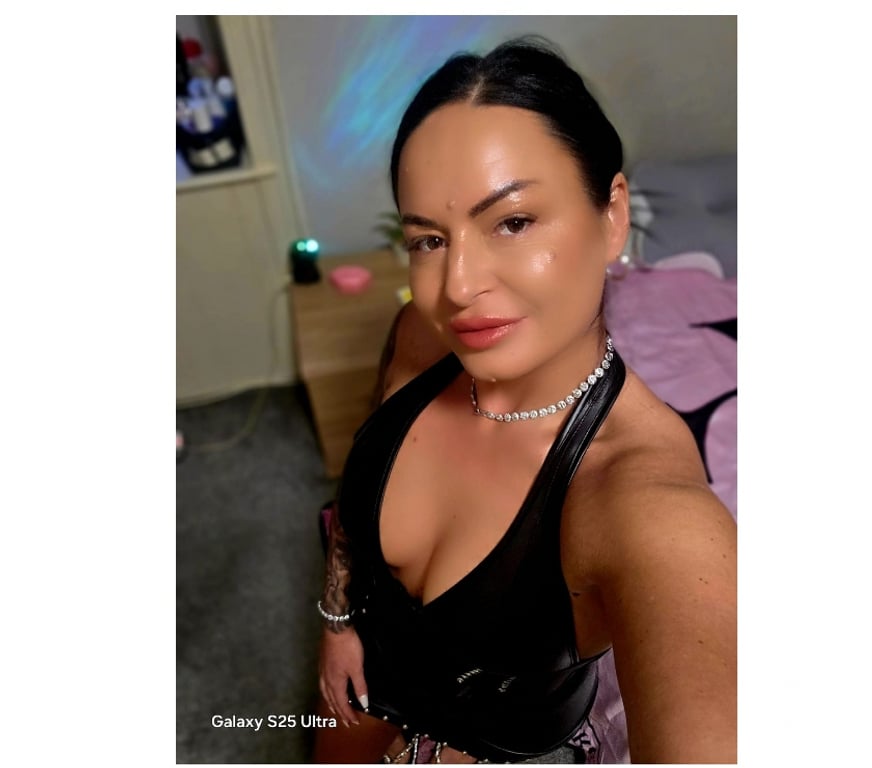 Escorts Warwickshire Warwick - Photos for Hey!!!Here for few days!!!Arianna!