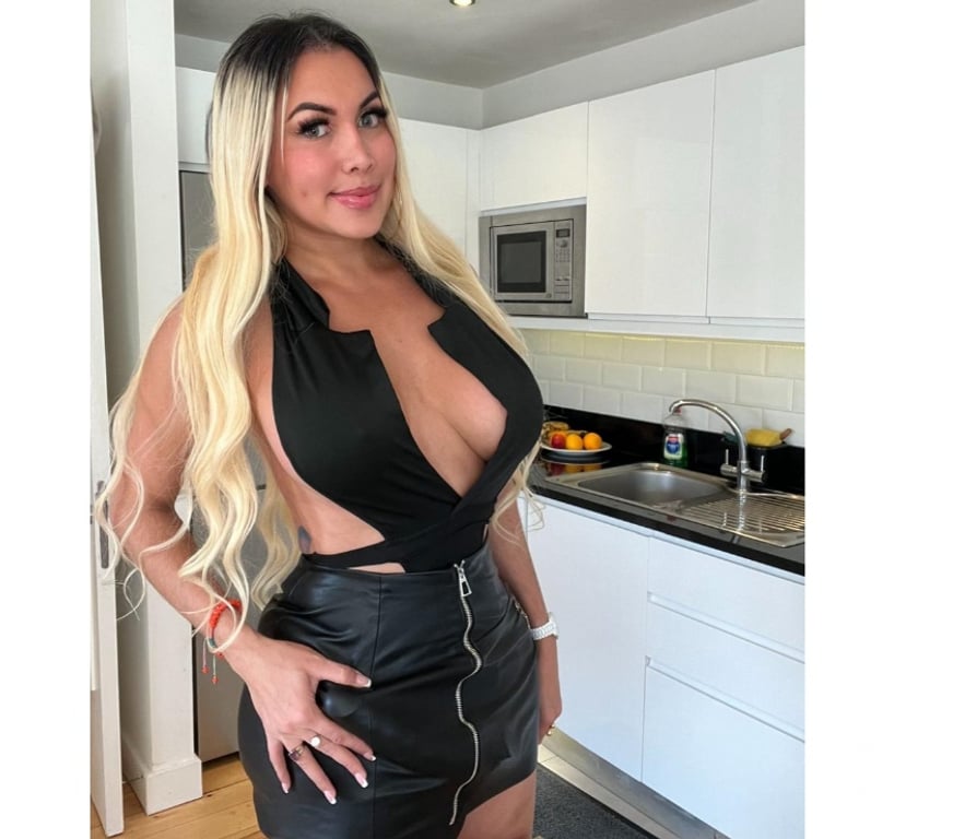 Trans Escorts West Midlands Birmingham - Photos for Blonde TRANS🍆🍑💋OWO-DOMINATION-TOYS