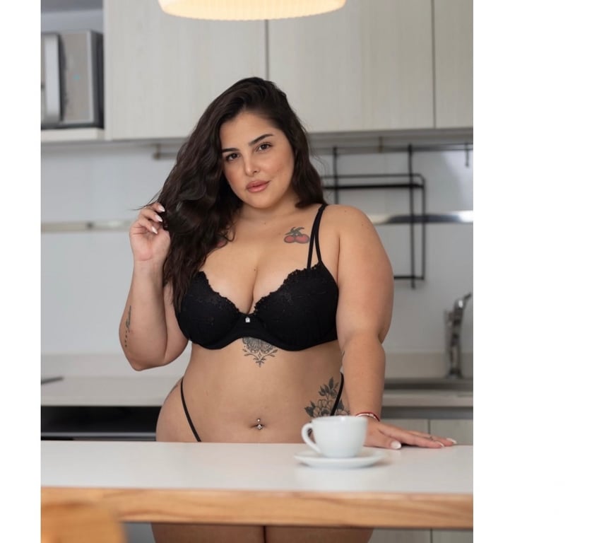 Escorts Staffordshire Stoke-on-Trent - Photos for 🍒Sirena latina sexy curvy🍒