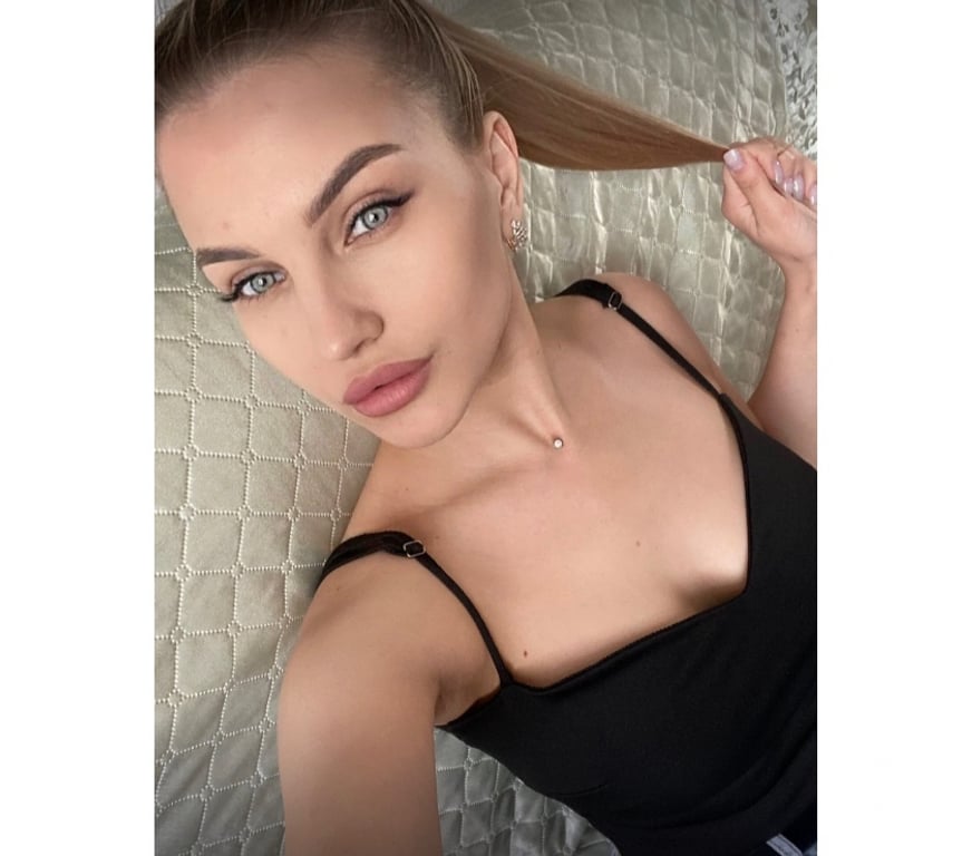Escorts Falkirk Falkirk Town Centre - Falkirk - Photos for ✨ Your Private Escape — Discreet & Elegant