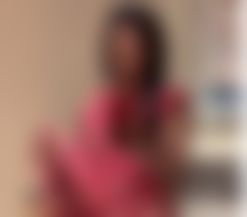 Escorts East London Canning Town - DLR Station - East London - Photos for Pakistani indian ladyboy shemale Ts fully functional