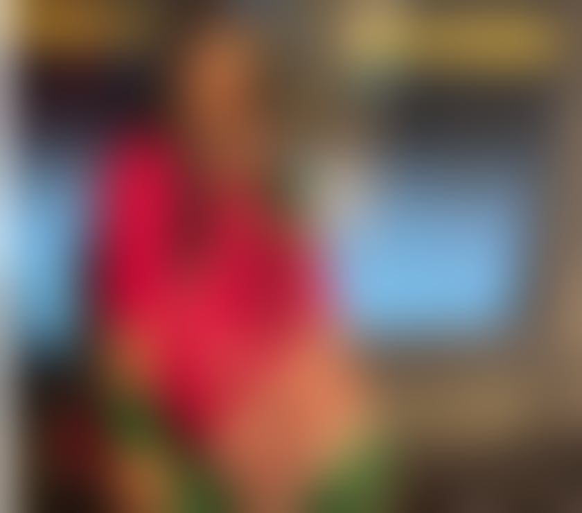 Escorts East London Canning Town - DLR Station - East London - Photos for Pakistani indian ladyboy shemale Ts fully functional