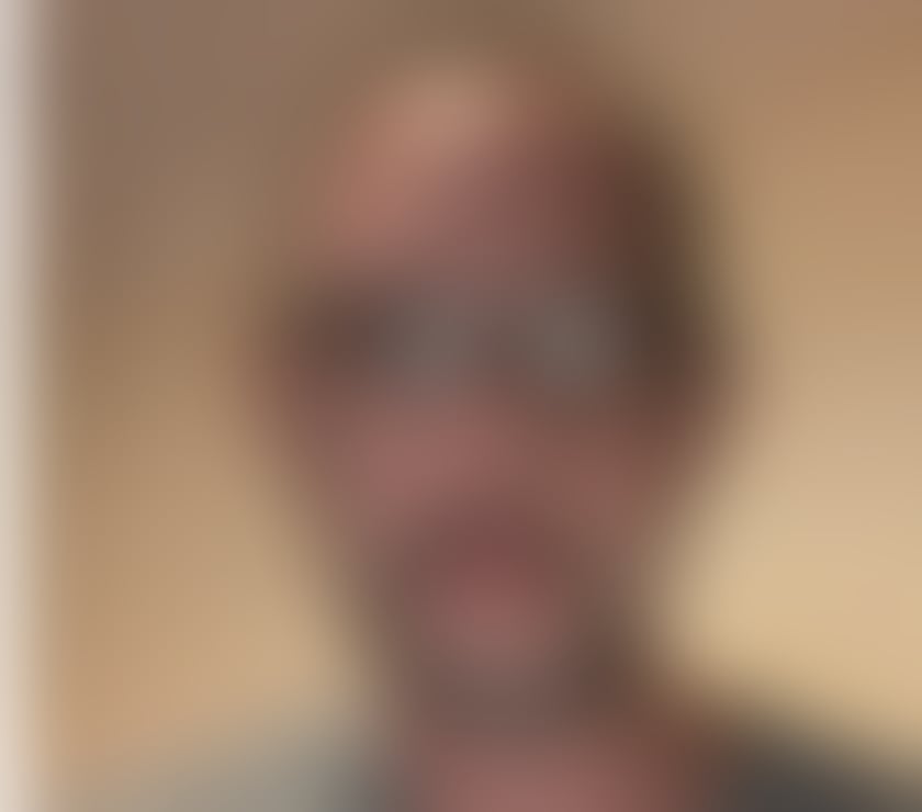 Cranleigh - Waverley — A bi curious guy is looking for bi fun