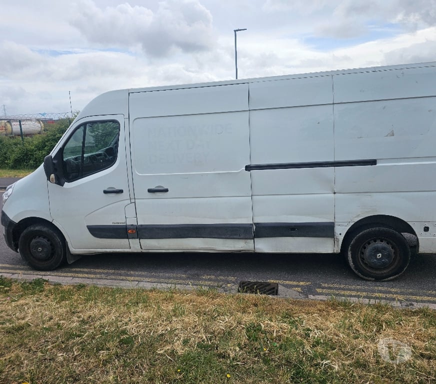 used cars for sale Somerset Bridgwater - Somerset - Photos for Renault master Van