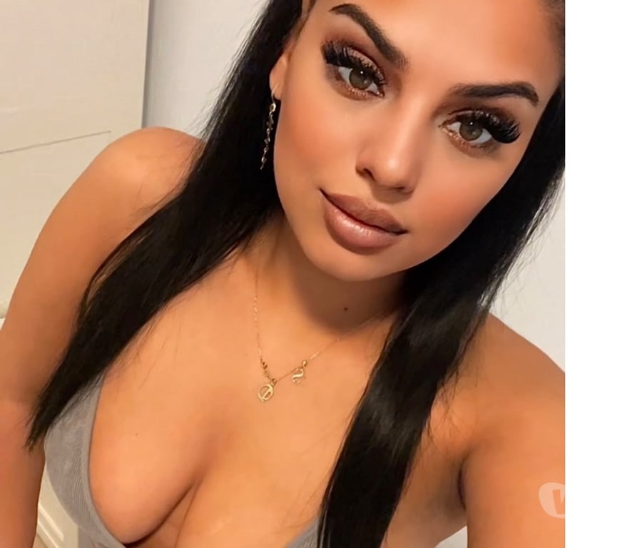 Escorts Surrey Guildford - Photos for Hello guys I'm JASMINE new in town only outcall