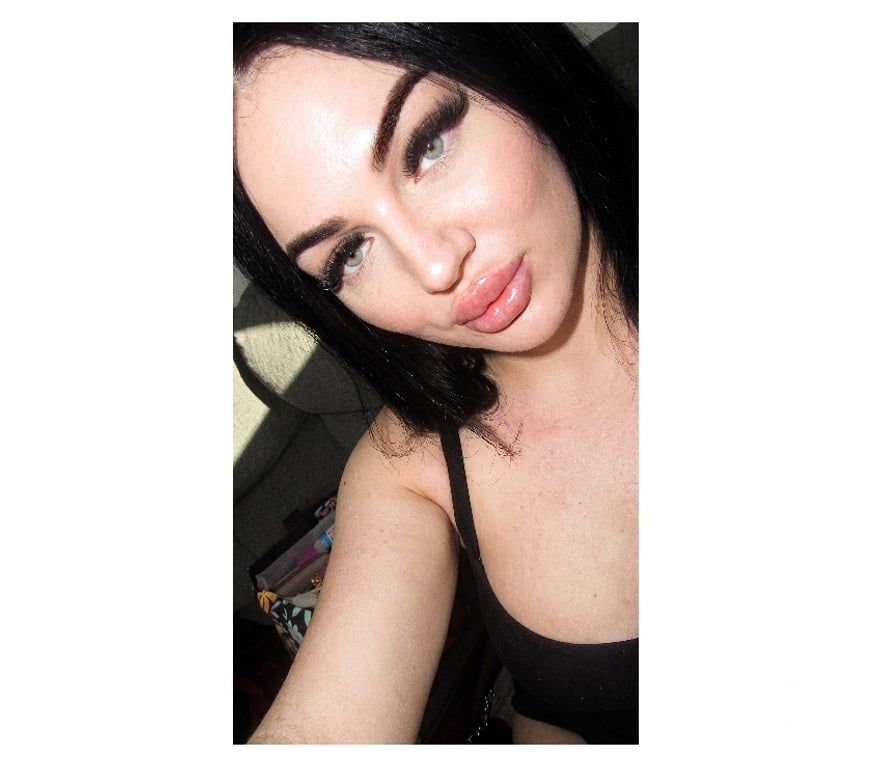 Trans Escorts West London High Street Kensington - West London - Photos for 7inch Irish trans girl in Perivale Ealing West London