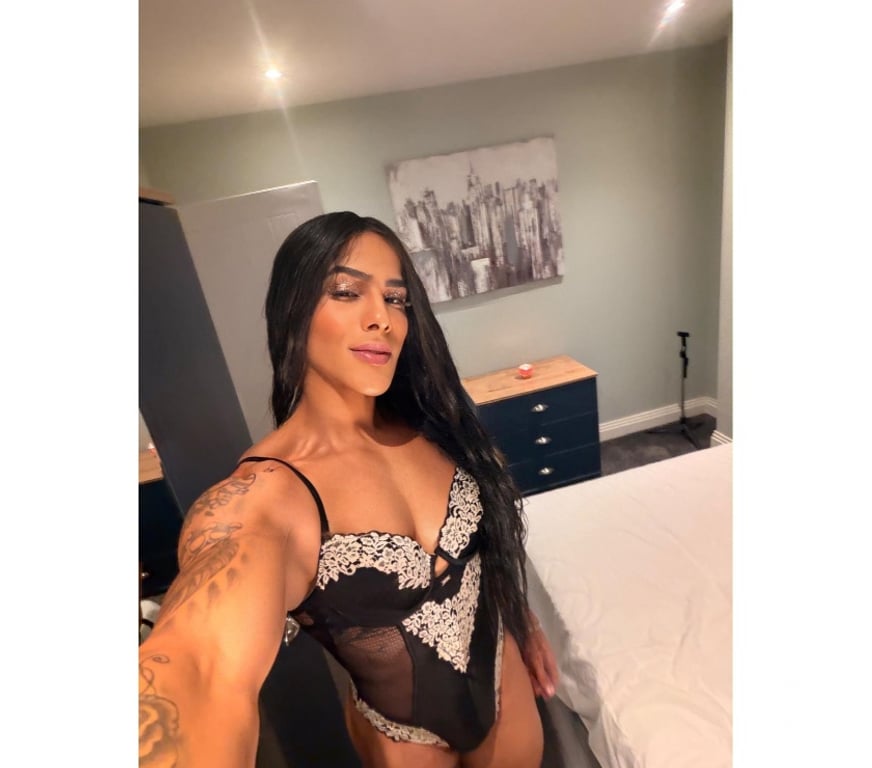 Trans Escorts Slough Slough Town Centre - Slough - Photos for Scarlett Brazilian 🇧🇷 🔥100 REAL😋🥂