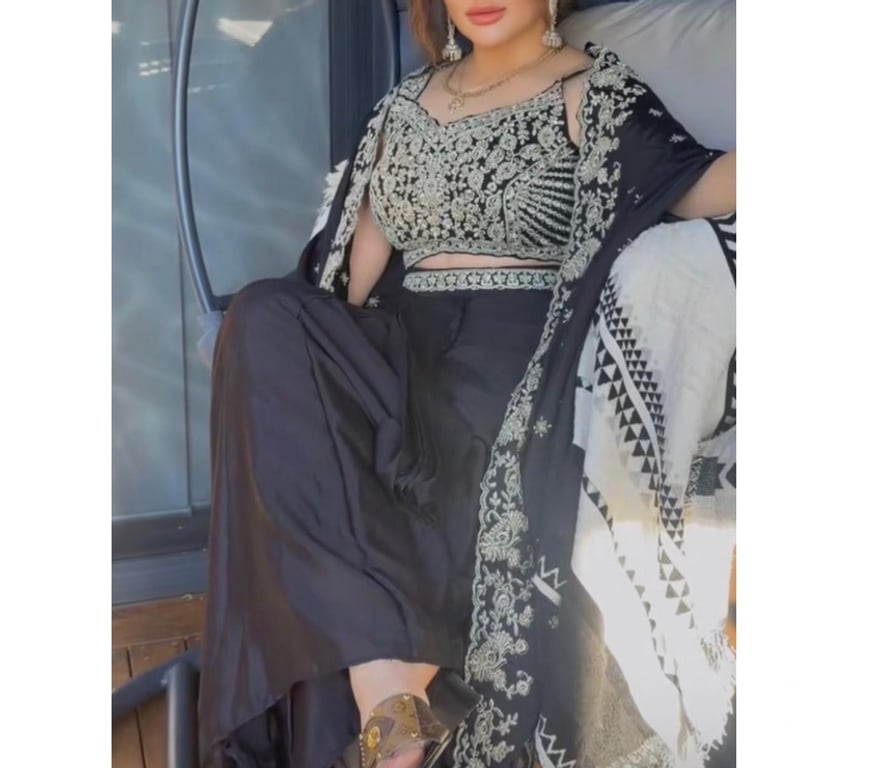 Escorts Greater Manchester Manchester - Photos for Sexy Pakistani KhanZaadi