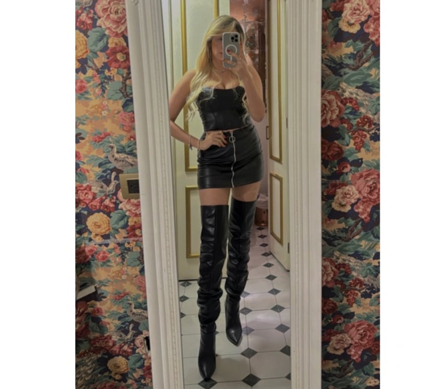 Escorts East London Canary Wharf - East London - Photos for Mel Lisboa Nova