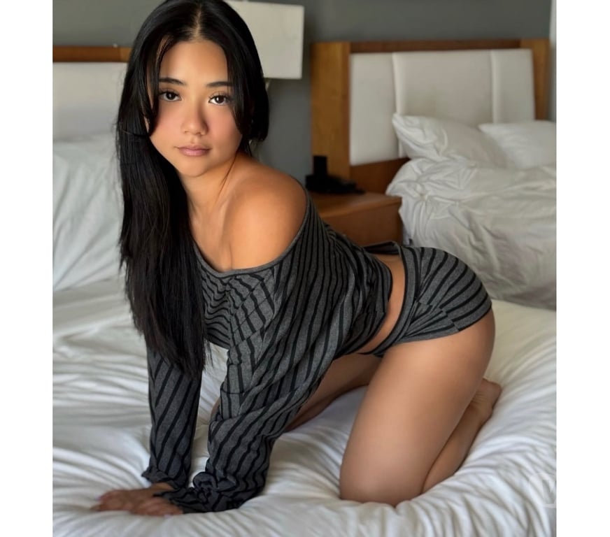 Escorts North West London Barnet Gate - North West London - Photos for Julia 🥰PIC 💯23 YEARS REAL 🇧🇷