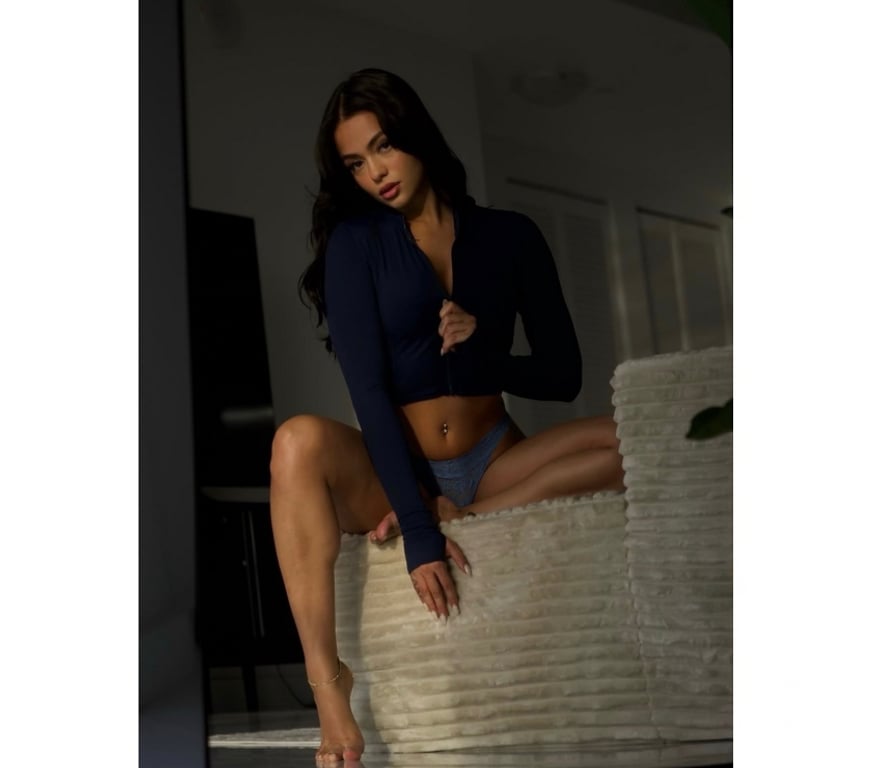 Escorts West London Paddington - West London - Photos for 🇧🇷🍭SABRINA🍭KISSING 🍭BRAZILIAN PARTY