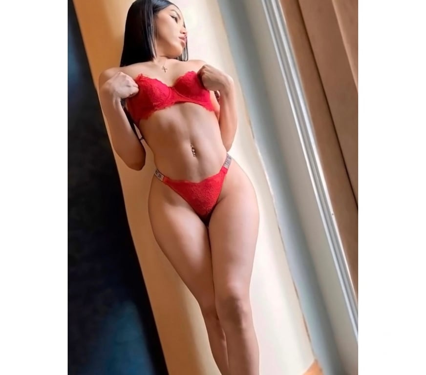 Escorts East London Aldgate East - East London - Photos for From 40 🔥 ÁGATHA 💜 full services