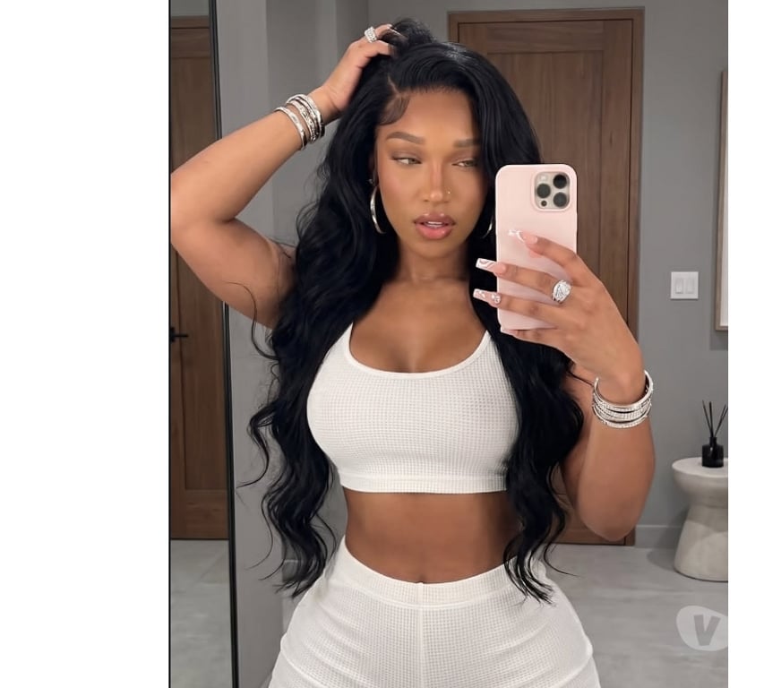 Escorts Essex Basildon - Photos for Enjoying the present moment with joy 💫💫💫