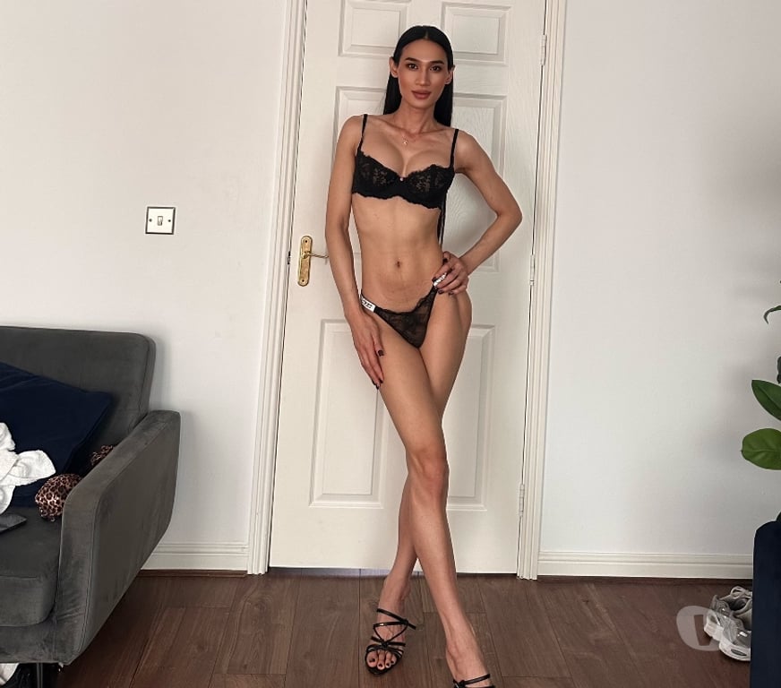 Escorts Tyne and Wear Gateshead - Photos for Thai TS model look with something below