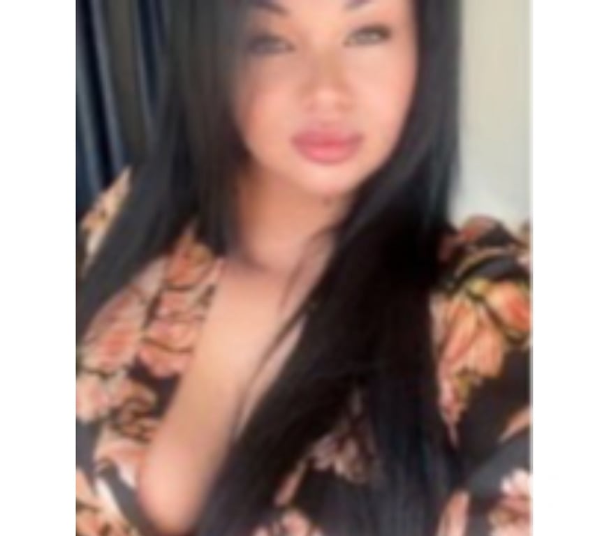 Escorts Warrington Warrington Town Centre - Warrington - Photos for SARA NEW IN TOWN