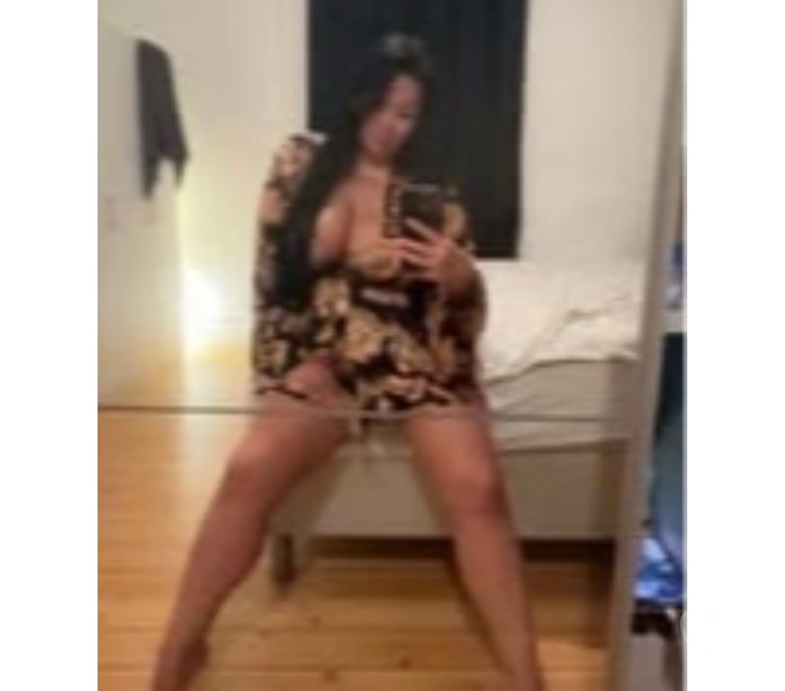 Escorts Warrington Warrington Town Centre - Warrington - Photos for SARA NEW IN TOWN