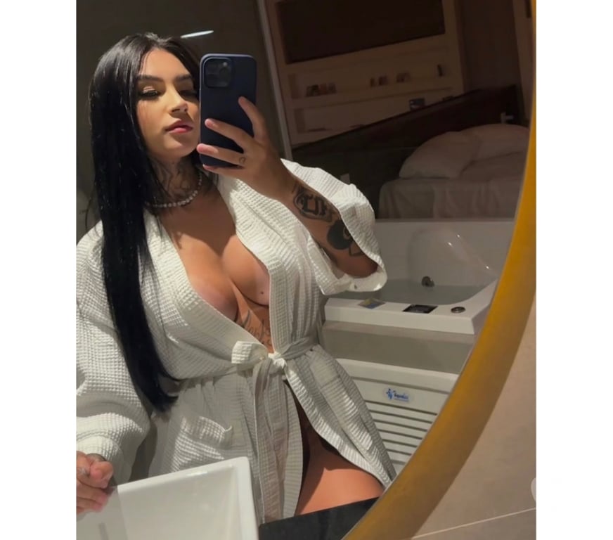 Escorts West London Acton - West London - Photos for HOT, SEXY, AND IRRESISTIBLE BRUNETTE 🔥😈