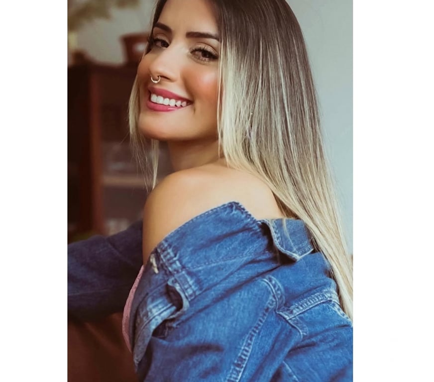 Escorts Reading Reading Town Centre - Reading - Photos for LARA 🔥BRAZILIAN HOT GIRL🇧🇷🎉