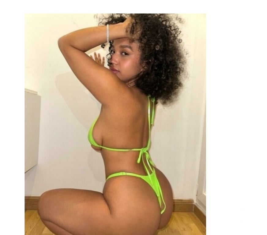 Escorts South East London Woolwich - South East London - Photos for New sexy Girl in Town ♥️ Carolina