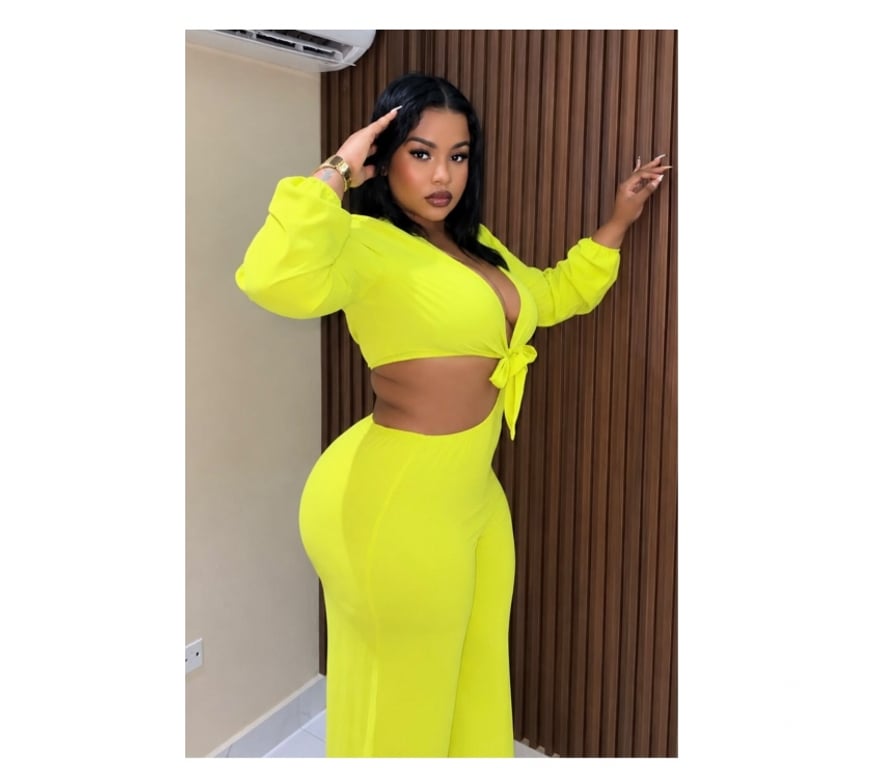 Escorts West London Hillingdon - Photos for Karine, your sexy latín chocolate is here. Best owo.🫦