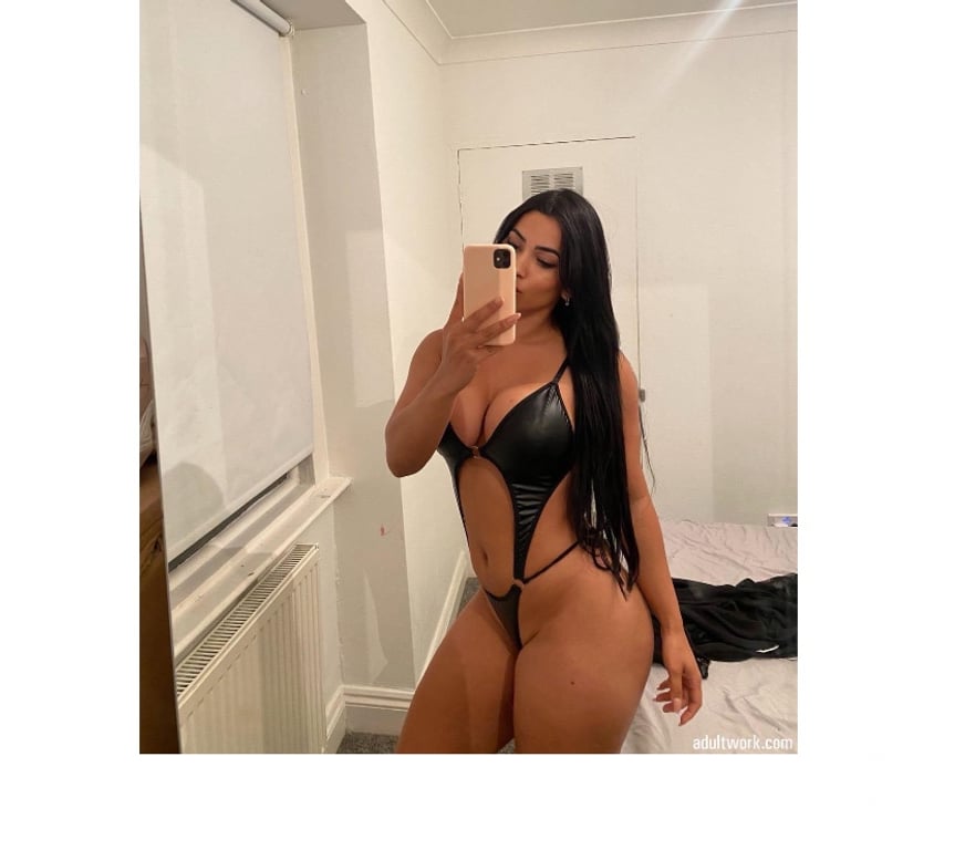Escorts East London Walthamstow Central Station - East London - Photos for New Camila Available Now🍒
