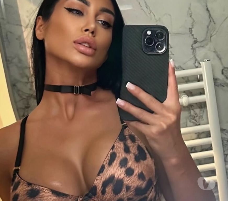 Escorts Lancashire Preston - Photos for Partygirl🥰HOT AND INDEPENDENT🤞🏼BigAss&Boobs Real