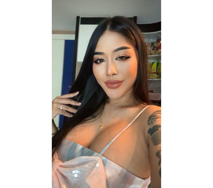 Escorts Gloucestershire Gloucester - Photos for Sophia Sexy Busty Thai Best GFE real pics