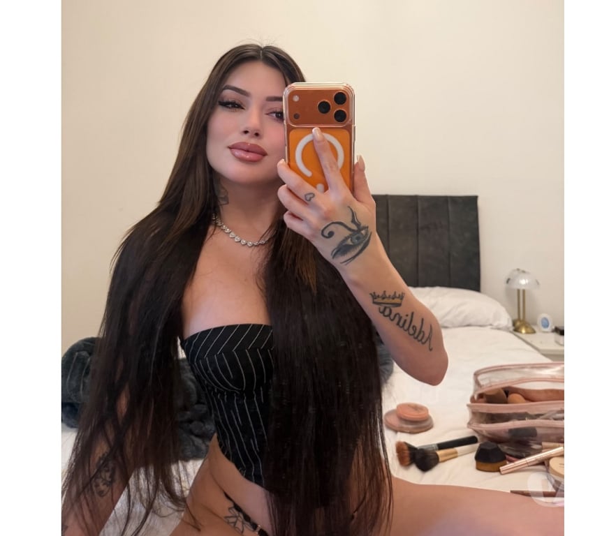 Escorts West Yorkshire Leeds - Photos for Valentina 🔥😈 your girlfriend in Leeds - Let’s party