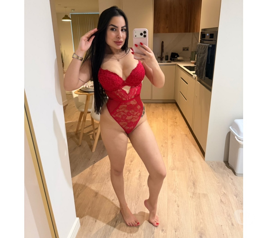 Escorts County Durham Darlington - Photos for Brunette with big breasts 🔥🇧🇷❤️‍🔥