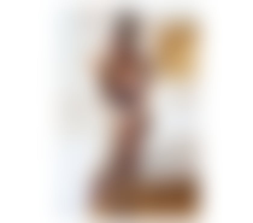 Extremely feminine Brazilian Bella Barbieri