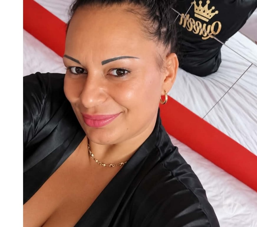 Escorts North West London Harrow - Photos for Sexy Simona Milf Best OWO and CIM