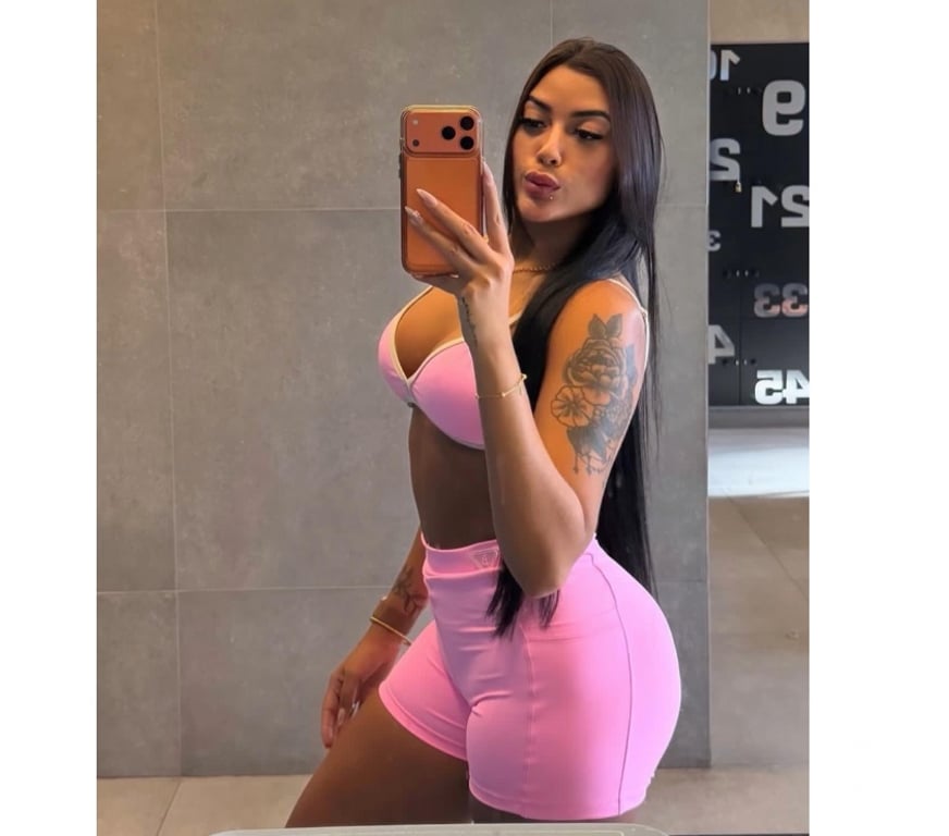 Escorts West Sussex Worthing - Photos for 🇧🇷 CLARA NEW IN TOWN 🇧🇷 40 POUNDS 1 TIME 😈