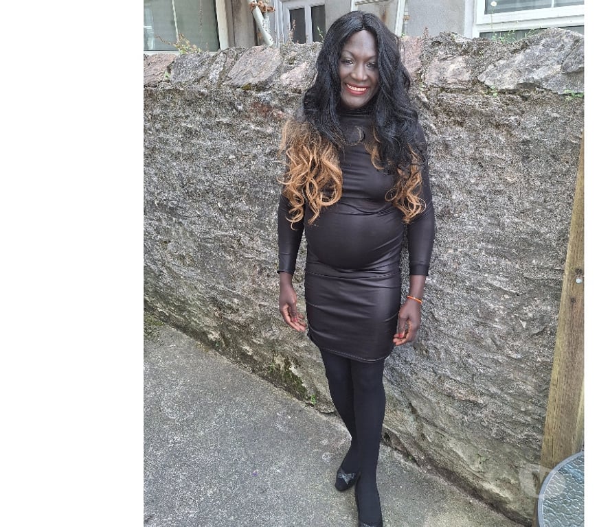 Trans Escorts Bracknell Forest Bracknell - Bracknell Forest - Photos for in bracknell from wed 23rd sept to sun morning 27th sept