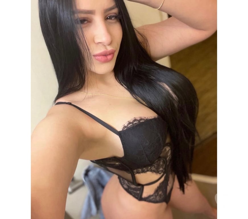 Escorts South Yorkshire Sheffield - Photos for NATASHA SEXY COLOMBIAN 💋HOT AND HORNY 🫦