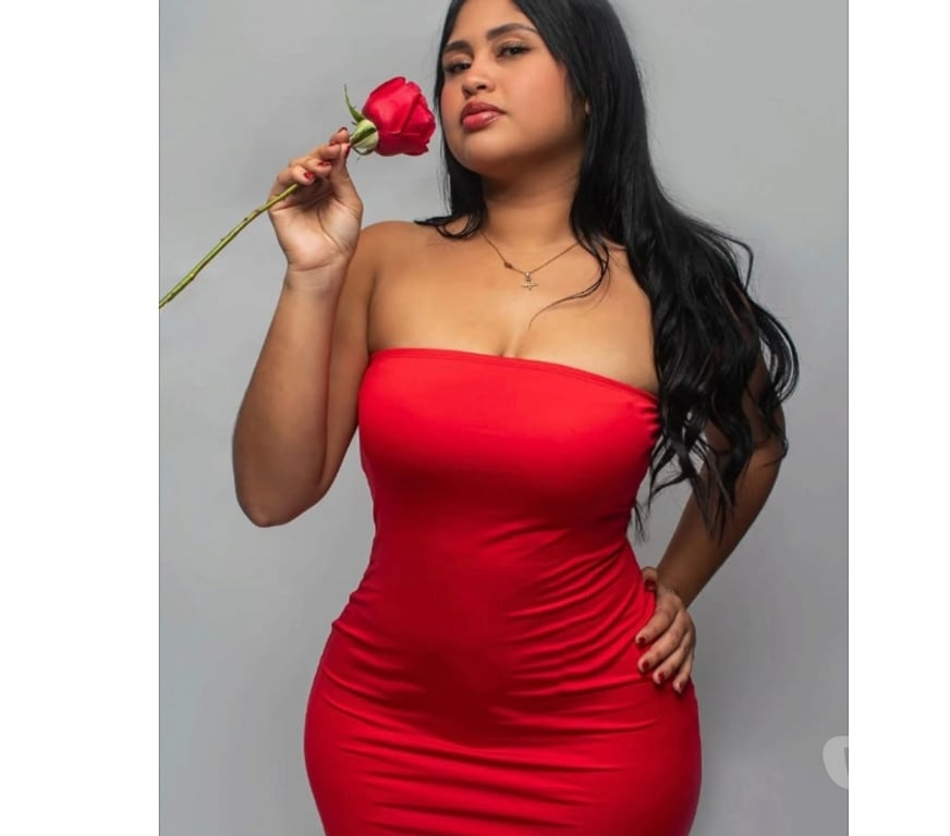 Escorts South East London Catford - South East London - Photos for PARTY THICK LIGHT SKIN