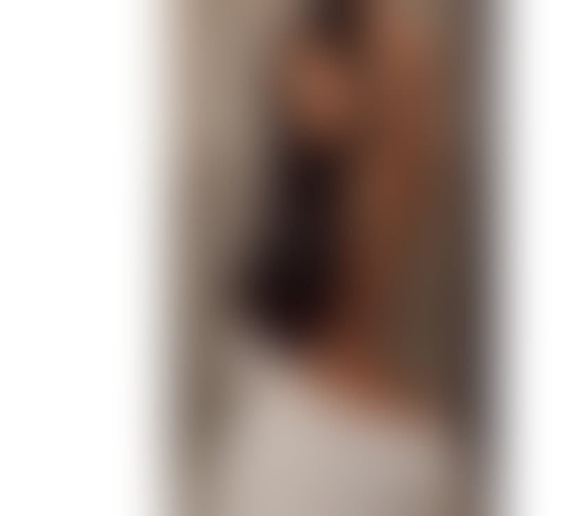 Ambar stunning and HOT🔥🔥🍑
