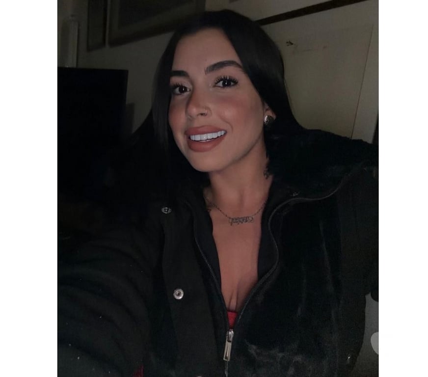Escorts South West London Earl's Court Station - South West London - Photos for our New Latina SIZE MODEL- SOME EXTRAS ARE INCLUDED