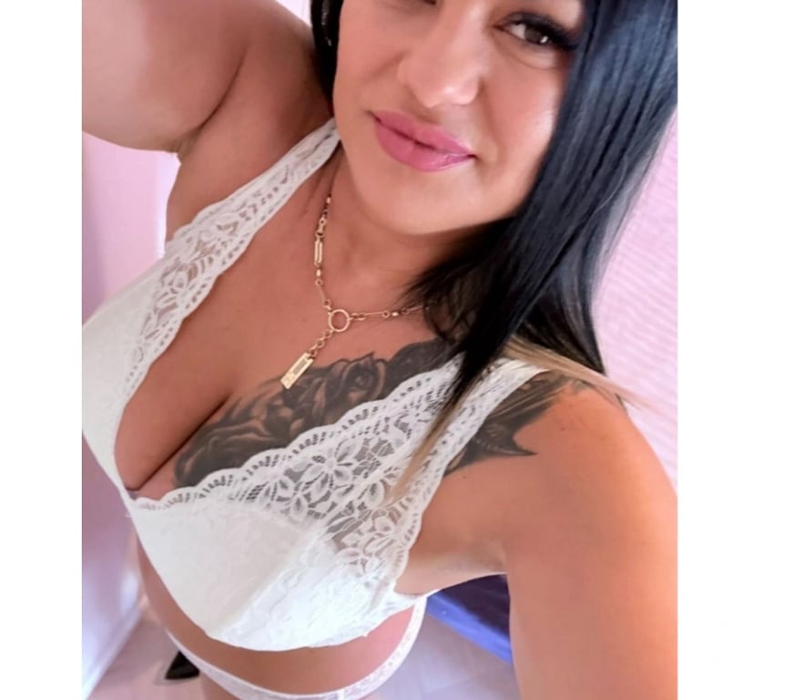 Escorts West Midlands Birmingham - Photos for 😘🍑New girls party 😍😋😎