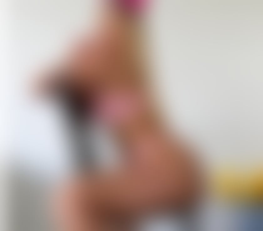 Escorts West Yorkshire Leeds - Photos for Giulia naughty blonde Brazilian 🇧🇷🇧🇷🔥