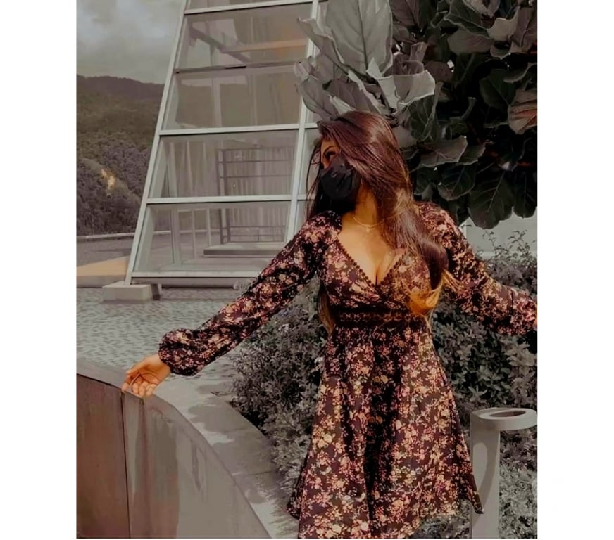 Escorts West Midlands Birmingham - Photos for South indian Rina New to Town 🇮🇳 ( WHATSAPP ME)